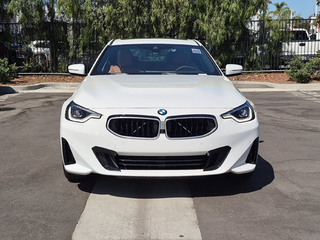 New 2026 BMW 230i xDrive Coupe w/ Premium Package AWD/4WD image 4