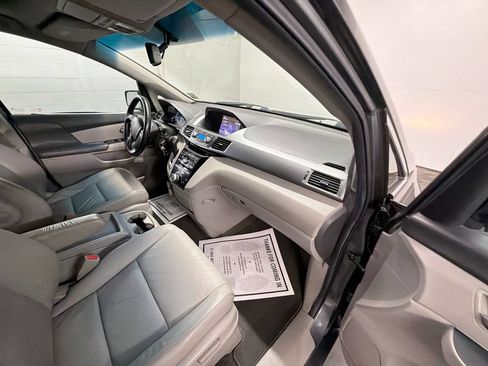 Used 2012 Honda Odyssey EX-L image 27