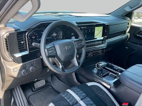 New 2025 Chevrolet Silverado 1500 RST w/ Convenience Package II AWD/4WD image 8
