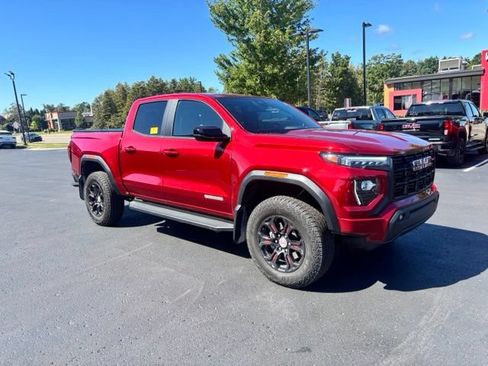 Used 2024 GMC Canyon Elevation w/ Elevation Premium Package AWD/4WD image 4