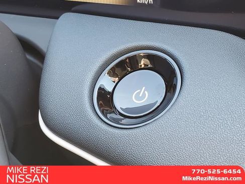 New 2026 Nissan Leaf Platinum+ w/ Cargo Package (Platinum+) FWD image 21