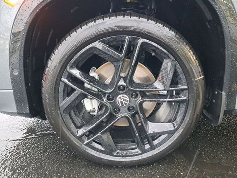 New 2026 Volkswagen Tiguan SE R-Line AWD/4WD image 29