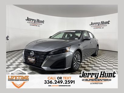 Used 2024 Nissan Altima 2.5 SV w/ SV Premium Package