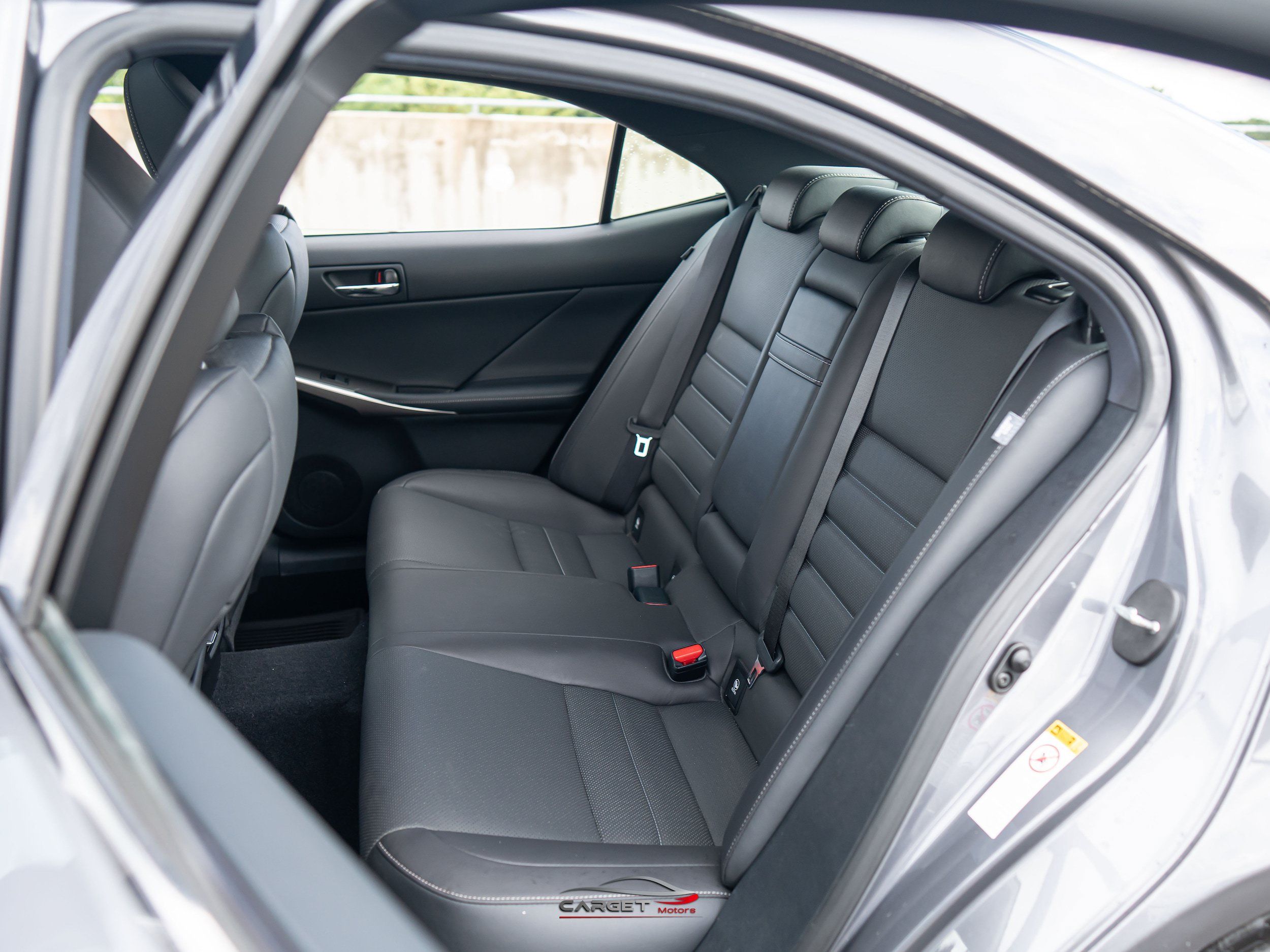Used 2016 Lexus IS 300 AWD w/ F Sport Package image 20