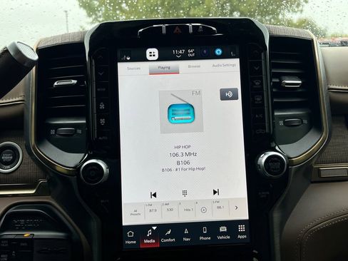 Used 2023 RAM 3500 Limited image 8