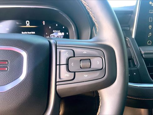 Used 2024 GMC Yukon AT4 w/ AT4 Premium Plus Package AWD/4WD image 25