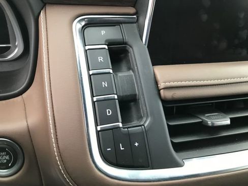 Certified 2023 Chevrolet Tahoe High Country image 9