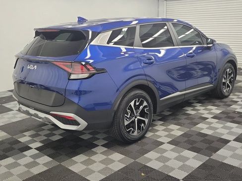 Used 2025 Kia Sportage EX FWD image 6
