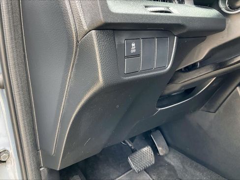Used 2024 Honda CR-V Sport image 35