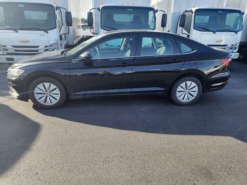 Used 2019 Volkswagen Jetta S FWD image 31