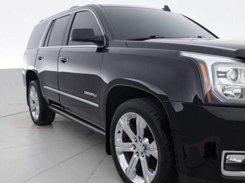 Used 2018 GMC Yukon Denali AWD/4WD image 11
