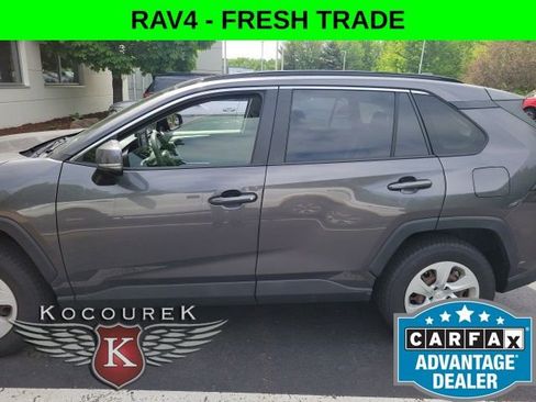 Used 2019 Toyota RAV4 LE w/ Carpet Mat Package FWD image 1