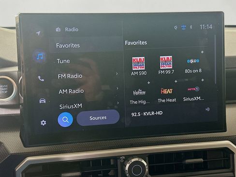 Used 2025 Toyota 4Runner Limited image 15