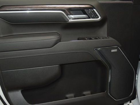 New 2026 Chevrolet Silverado 1500 LTZ w/ LTZ Premium Package AWD/4WD image 49