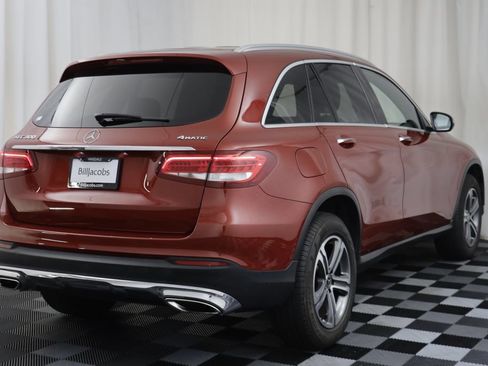 Used 2019 Mercedes-Benz GLC 300 4MATIC image 18