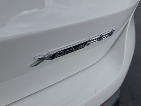 New 2026 BMW X1 xDrive28i w/ Technology Package image 2