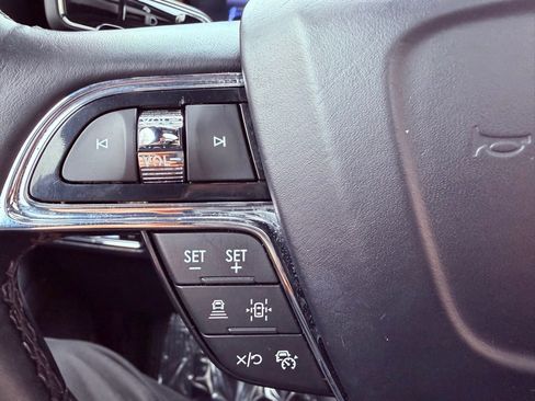 Used 2024 Lincoln Navigator L 4WD image 24