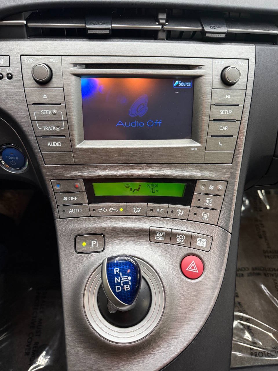 Used 2015 Toyota Prius Two FWD image 27