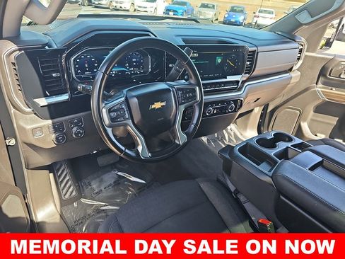 Used 2024 Chevrolet Silverado 2500 LT AWD/4WD image 23