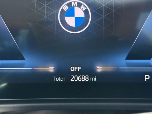 Used 2024 BMW 230i xDrive Coupe w/ Convenience Package image 11