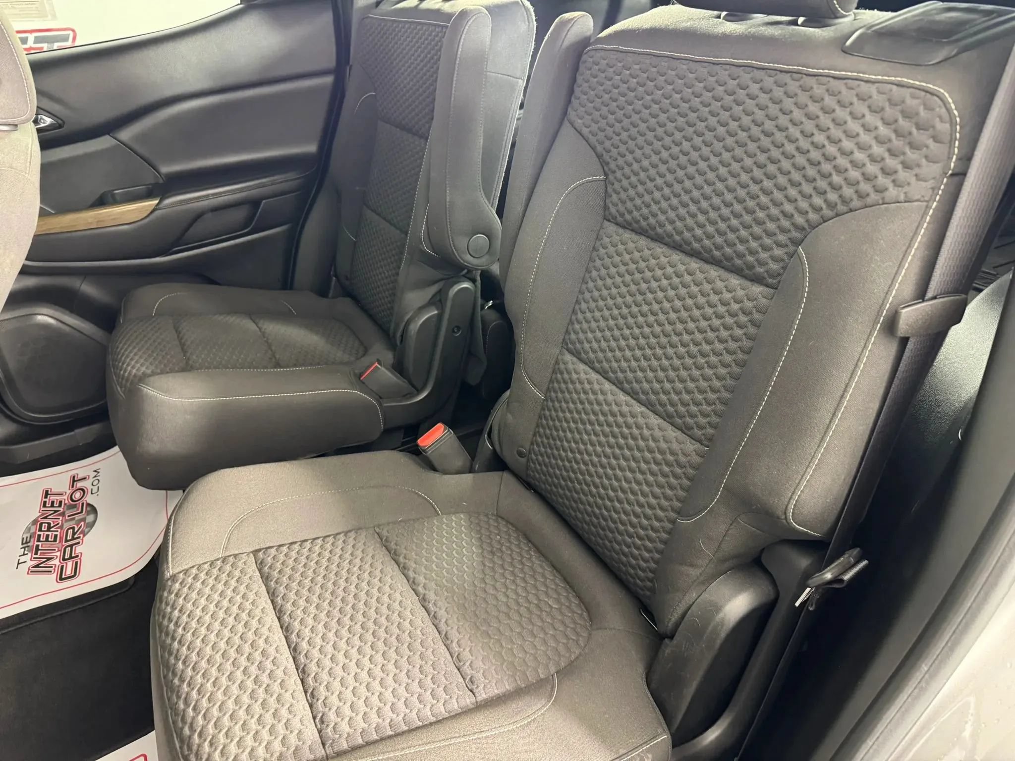 Used 2017 GMC Acadia SLE w/ Driver Alert Package I AWD/4WD image 33