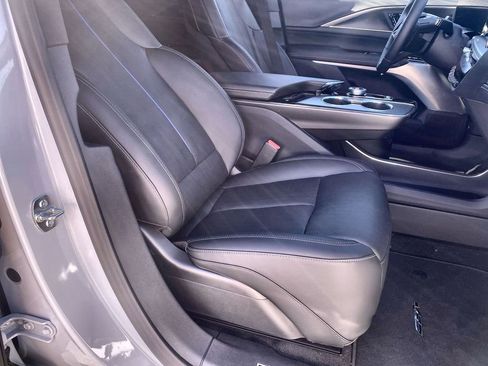 New 2026 Cadillac Lyriq V w/ Exterior Carbon Fiber Package image 36