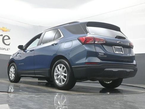 Used 2024 Chevrolet Equinox LT w/ LPO, Floor Liner Package image 5