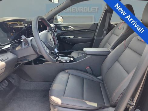 New 2026 Chevrolet Trax RS FWD image 1