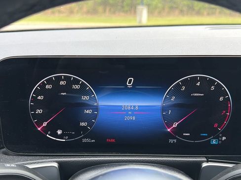 Certified 2024 Mercedes-Benz GLB 250 image 21