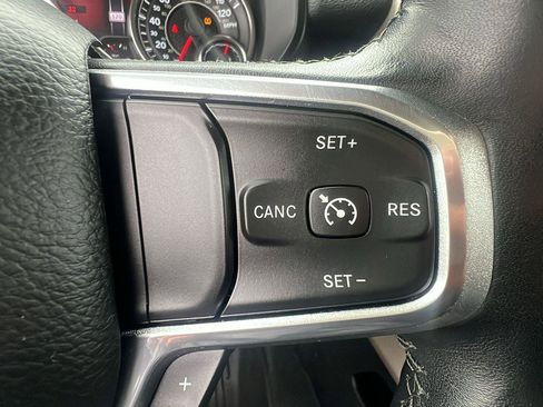Used 2019 RAM 1500 Laramie image 21