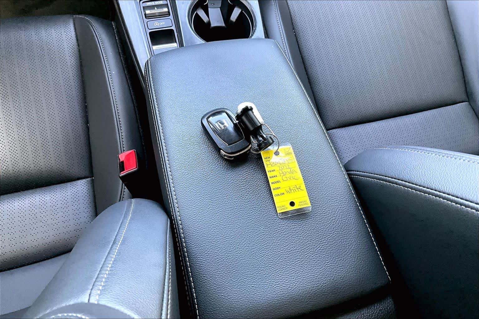 Used 2022 Honda Civic Touring image 14