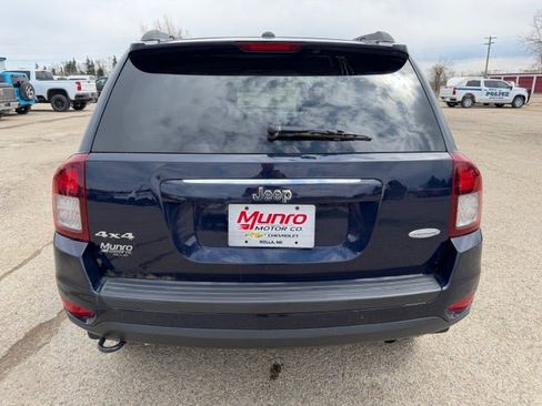 Used 2014 Jeep Compass Latitude AWD/4WD image 6
