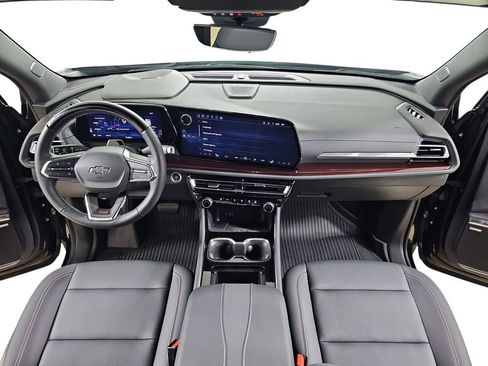 Certified 2024 Chevrolet Traverse Z71 w/ Enhanced Driving Package image 11