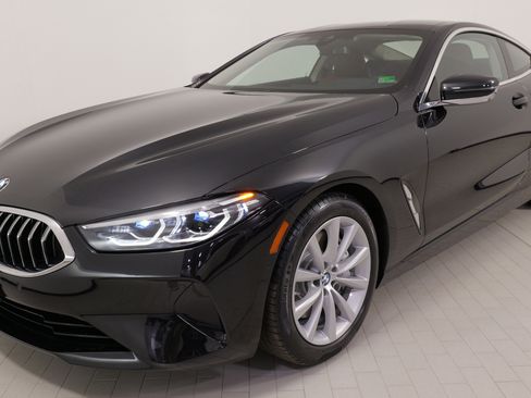 Used 2020 BMW 840i xDrive Coupe w/ Driving Assistance Package image 4