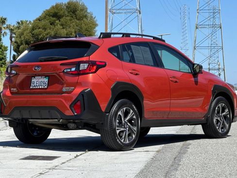 Used 2024 Subaru Crosstrek 2.0i Premium AWD/4WD image 4