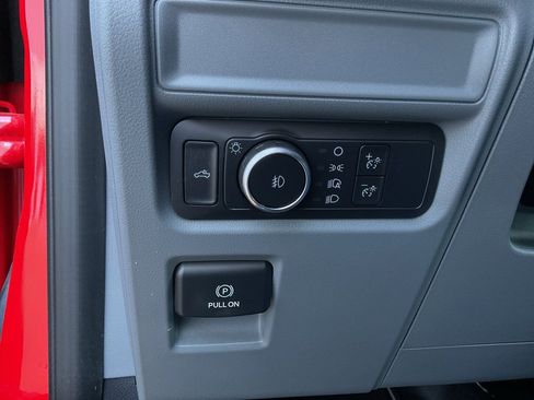 Used 2021 Ford F150 XL w/ Trailer Tow Package image 12