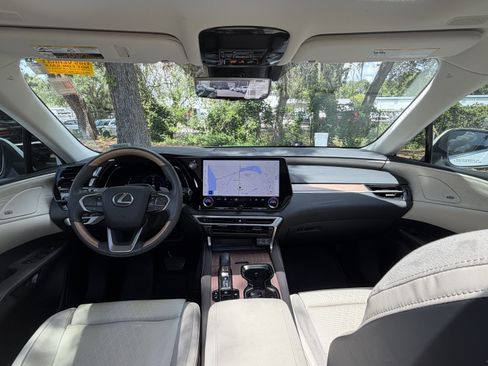 Used 2024 Lexus RX 350 w/ Convenience Package AWD/4WD image 35
