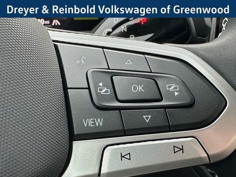 New 2026 Volkswagen Tiguan SE image 15