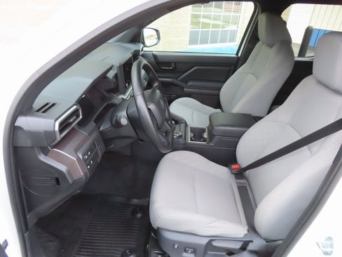 Used 2024 Toyota Tacoma SR5 image 27