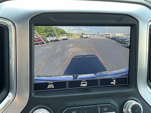 Used 2021 GMC Sierra 1500 SLT w/ SLT Premium Package AWD/4WD image 35