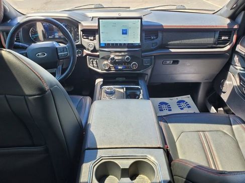 Used 2023 Ford Expedition Limited AWD/4WD image 7