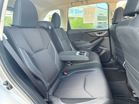 Used 2023 Subaru Forester Premium AWD/4WD image 11