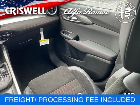 New 2024 Alfa Romeo Tonale Veloce w/ Active Assist Package image 45