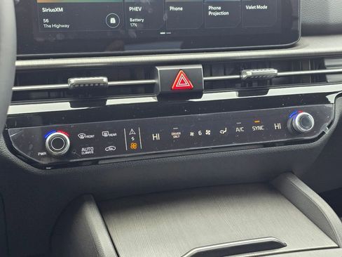 New 2026 Kia Sportage X-Line image 30