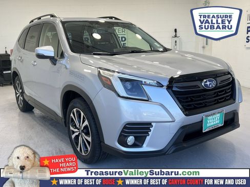 Used 2023 Subaru Forester Limited AWD/4WD image 1