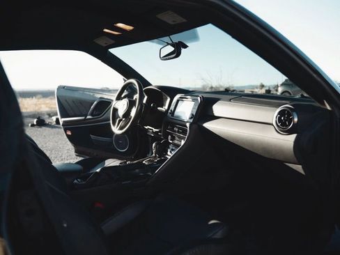 Used 2019 Nissan GT-R Premium w/ Premium Interior Package image 46