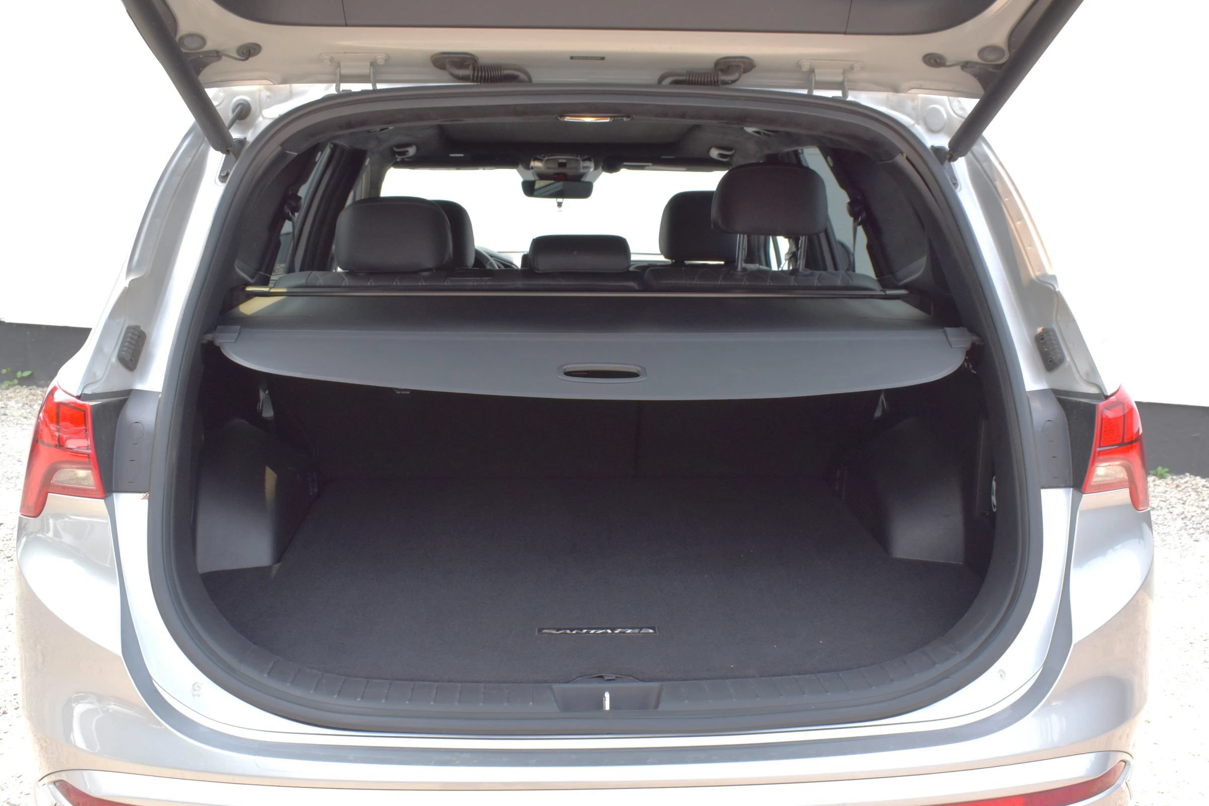 Used 2022 Hyundai Santa Fe Calligraphy w/ Cargo Package AWD/4WD image 9