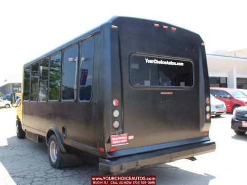 Used 2006 Ford E-450 and Econoline 450 RWD image 7