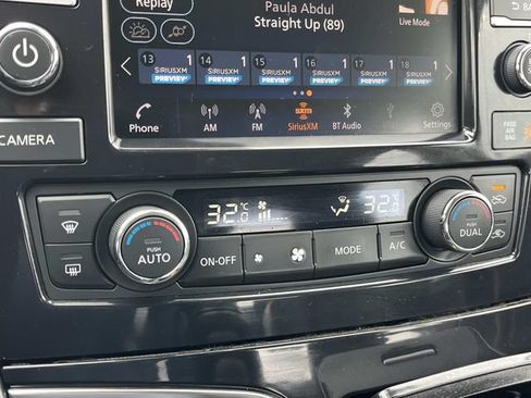 Certified 2023 Nissan Maxima SL FWD image 38