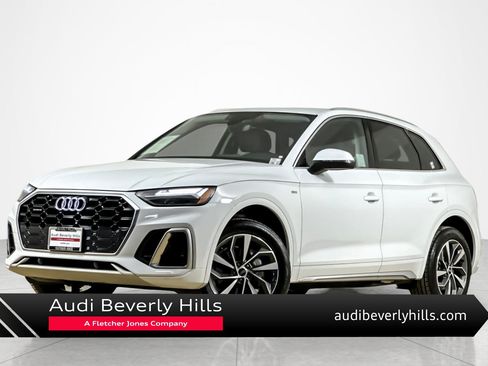 Used 2023 Audi Q5 2.0T Premium w/ Convenience Package AWD/4WD image 1